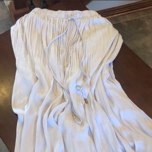 Long gray lined flowy skirt